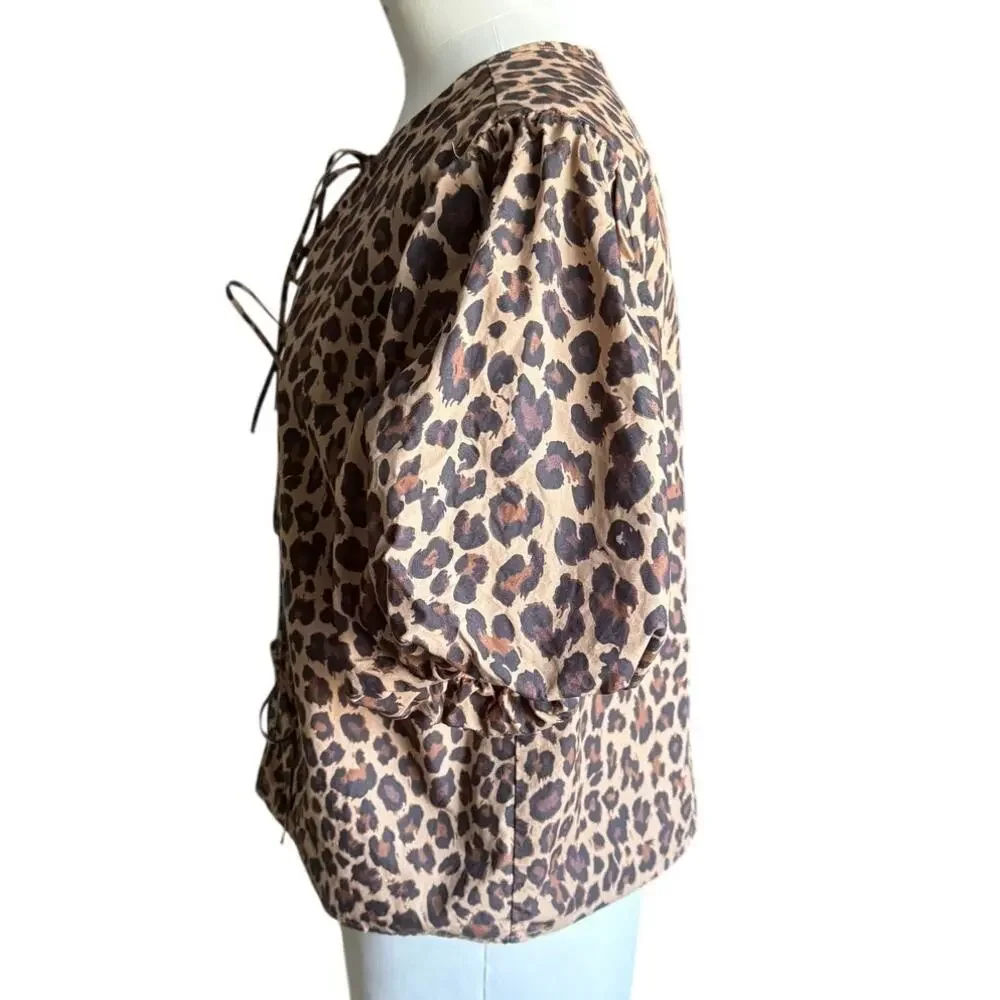 Abercrombie & Fitch Leopard Print Short Puff Sleeve Tie Front Top (sz M) 461